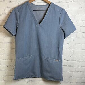 FIGS Technical Collection Casma Three Pocket V-Neck Scrub Top size small